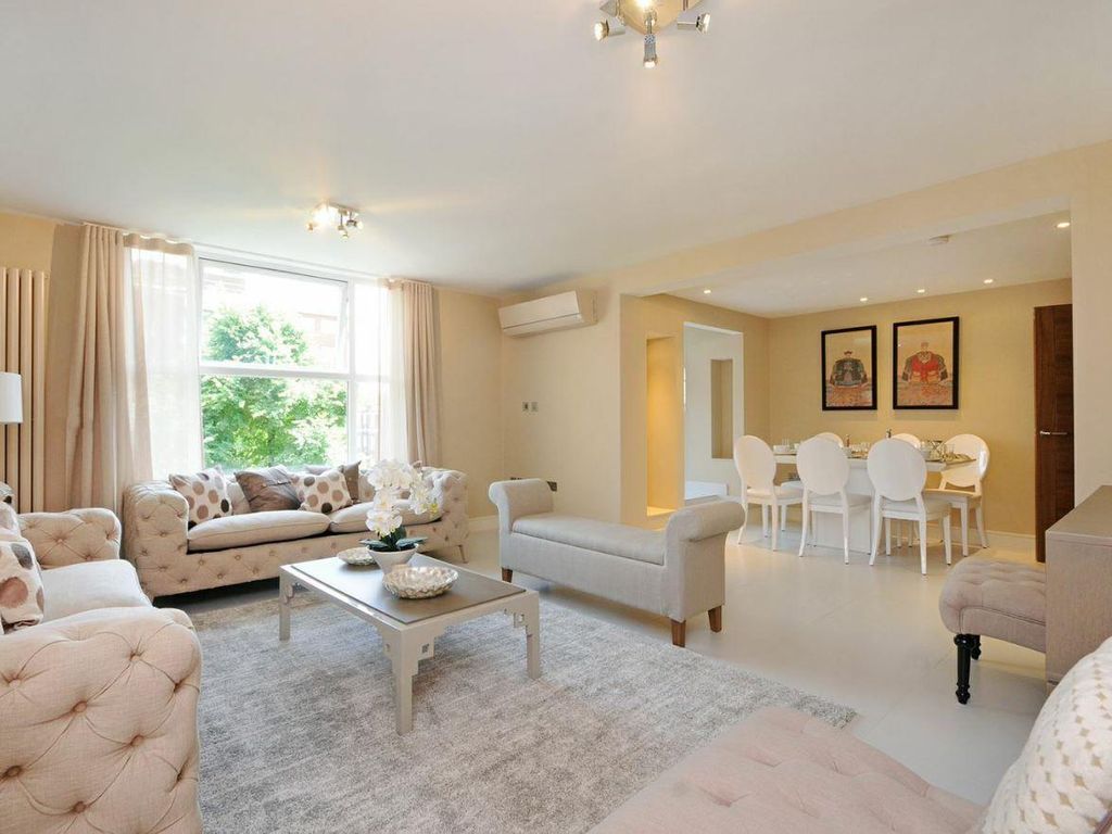 3 bed flat to rent in Boydell Court, St. John's Wood Park, St. Johns Wood NW8, £5,200 pcm