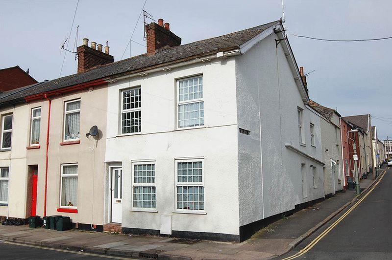 5 bed end terrace house to rent in Clifton Road, Exeter EX1, £2,715 pcm