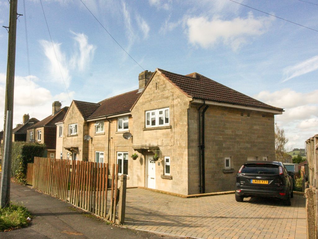 5 bed semi-detached house to rent in Haycombe Drive, Bath BA2, £2,850 pcm