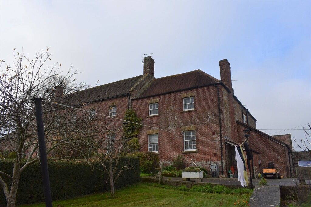 Farmhouse to rent in Stone Lane, Yeovil Marsh, Yeovil BA21, £475 pcm