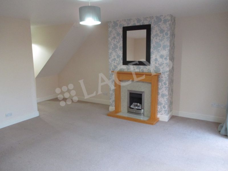 3 bed semi-detached house to rent in Thatcham Park, Yeovil BA21, £1,150 pcm