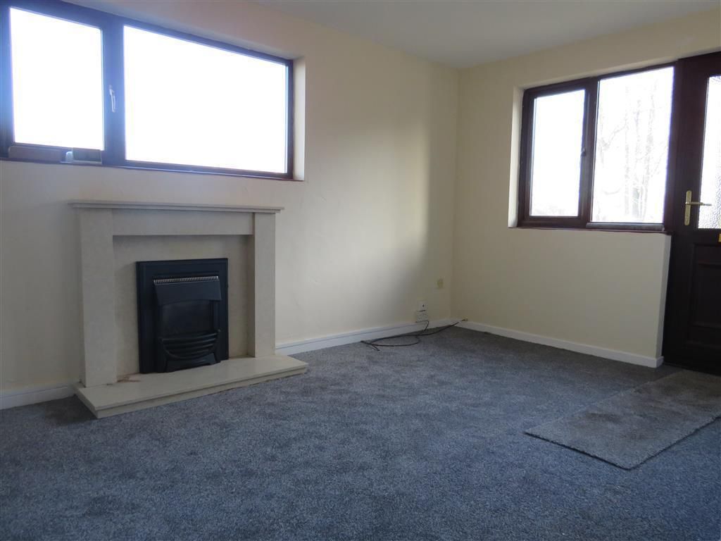 1 bed property to rent in Carnoustie Drive, Lowestoft NR33, £625 pcm