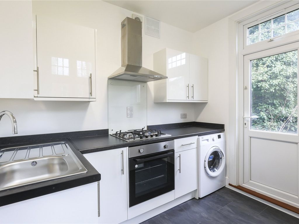 1 bed flat to rent in Warlters Close, Holloway, London N7, £1,775 pcm