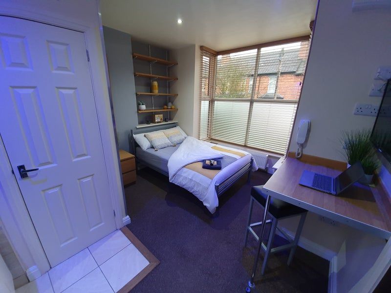 Studio to rent in Richmond Road, Lincoln LN1, £810 pcm
