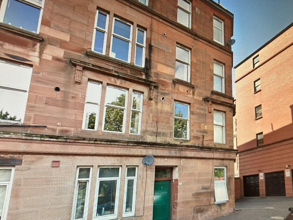 1 bed flat to rent in Thornwood Avenue, Glasgow G11, £725 pcm