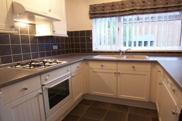 2 bed flat to rent in Meldon Avenue, Durham DH6, £500 pcm