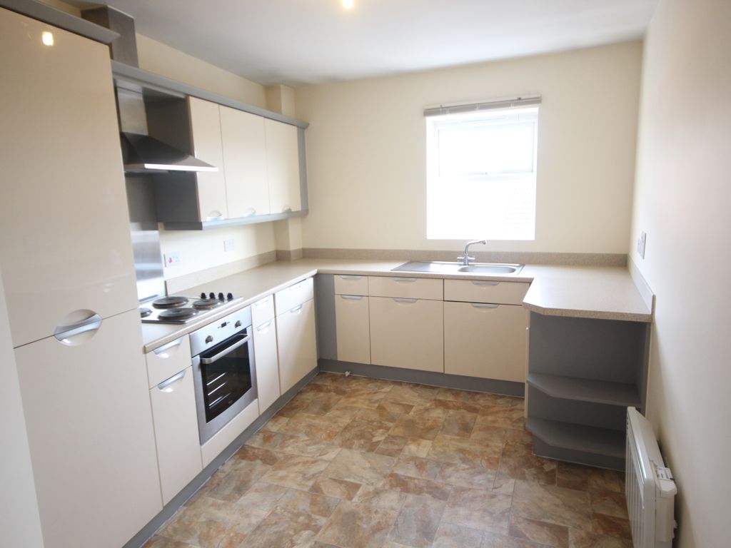 2 bed flat to rent in Anderton Crescent, Buckshaw Village, Chorley PR7, £775 pcm