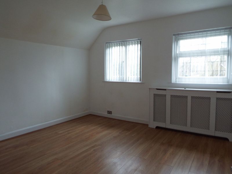 7 bed detached house to rent in Bristol Road, Edgbaston, Birmingham B5, £2,950 pcm