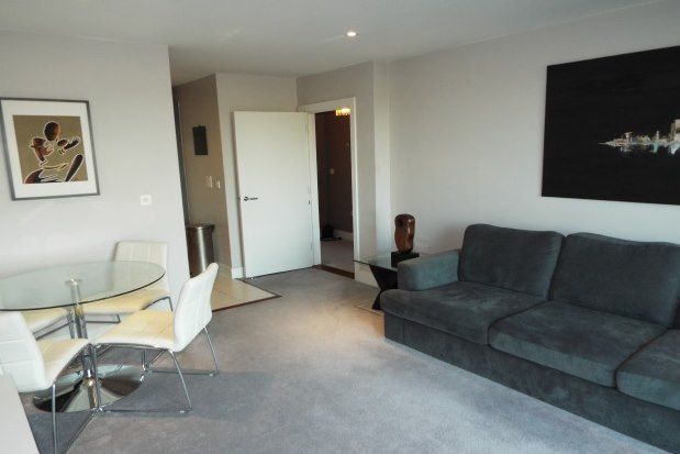 1 bed flat to rent in Ferry Court, Cardiff CF11, £875 pcm