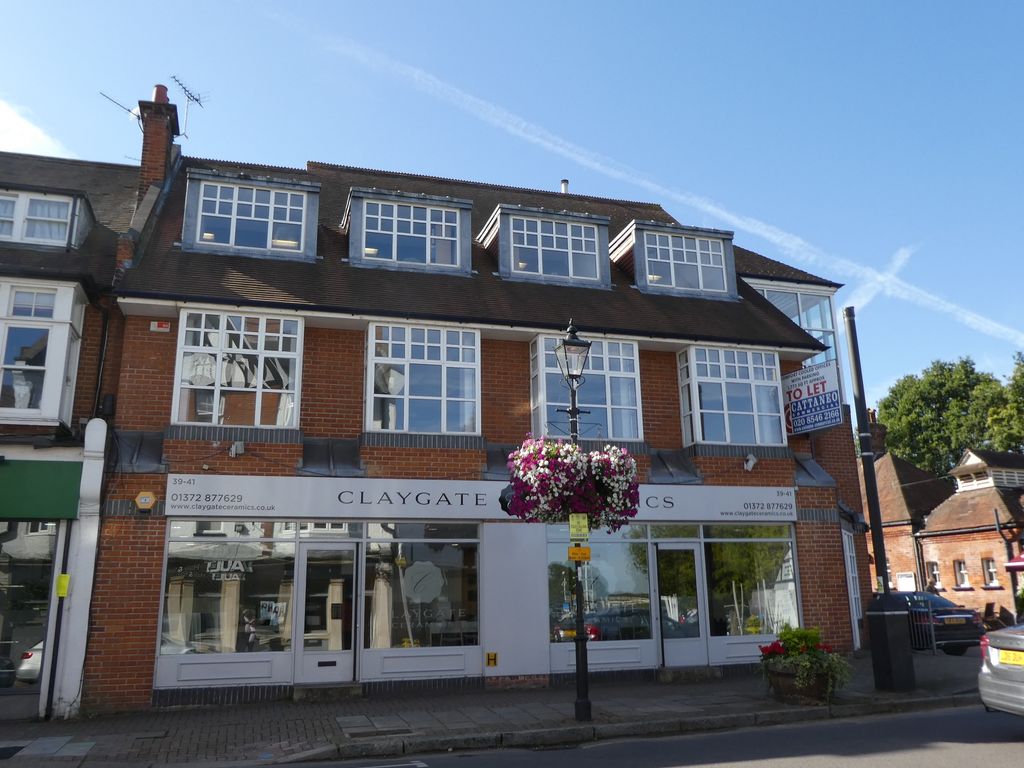 Office to let in The Parade, Claygate KT10, £48,080 pa