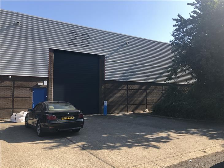 Light industrial to let in Unit 28 Tanners Drive, Blakelands, Milton Keynes, Buckinghamshire MK14, Non quoting