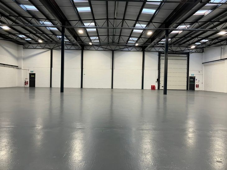 Light industrial to let in Unit 28 Tanners Drive, Blakelands, Milton Keynes, Buckinghamshire MK14, Non quoting