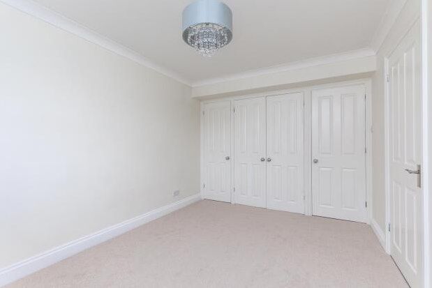 1 bed property to rent in Seldens Mews, Worthing BN13, £1,250 pcm