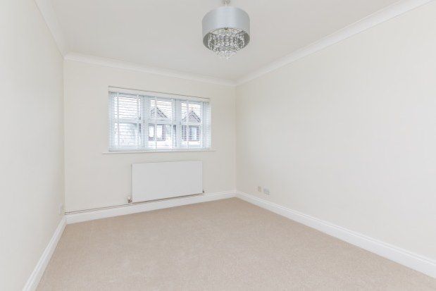 1 bed property to rent in Seldens Mews, Worthing BN13, £1,250 pcm