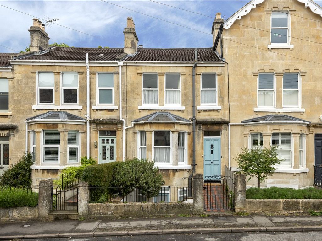 3 bed terraced house to rent in Grosvenor Terrace, Bath, Somerset BA1, £2,000 pcm