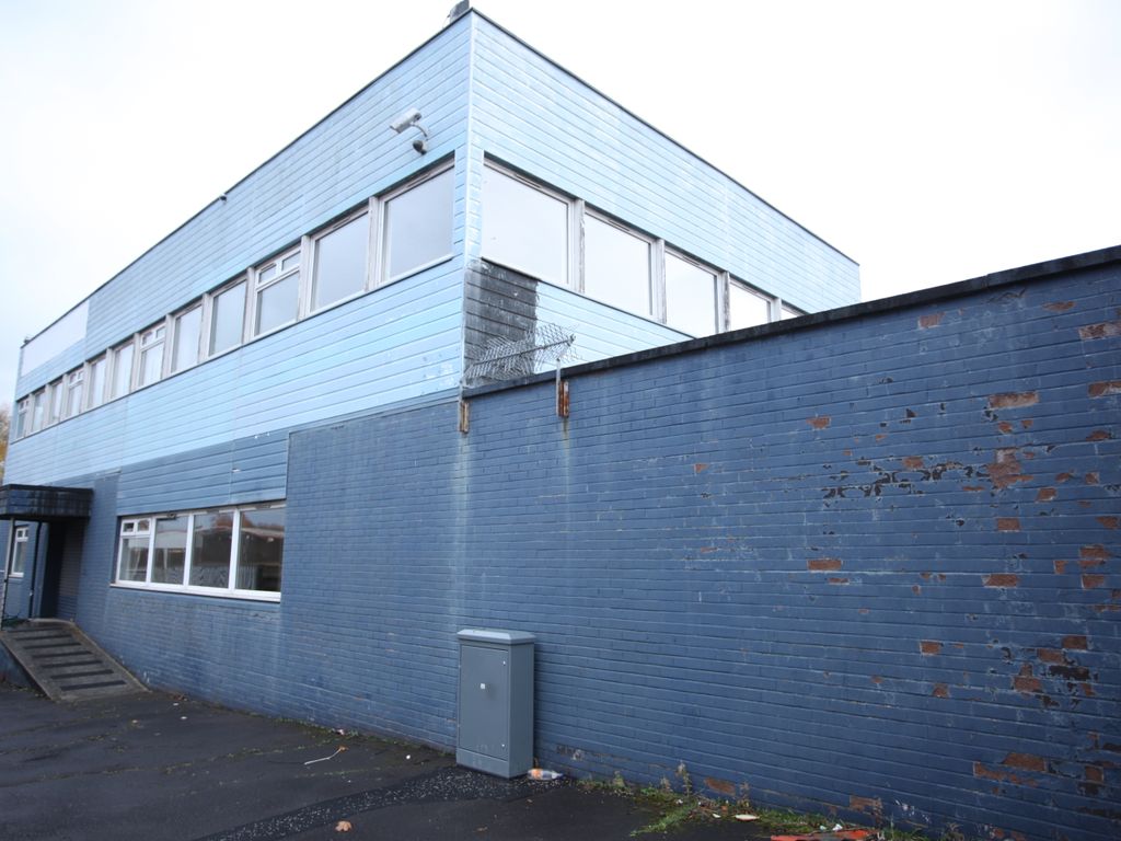 Warehouse to let in 96 Caledonia Street, Glasgow G5, £10,740 pa