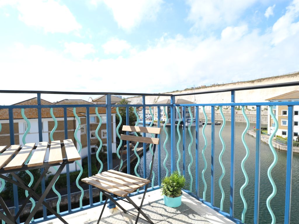 2 bed flat to rent in The Strand, Brighton Marina Village, Brighton BN2, £3,575 pcm
