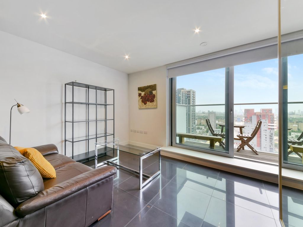 Studio to rent in Pan Peninsula West Tower, Canary Wharf E14, £1,907 pcm