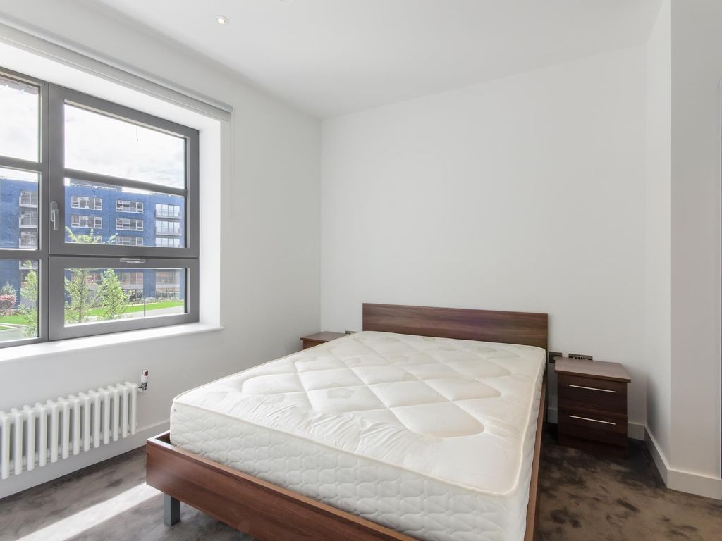 1 bed flat to rent in Kent Building, London City Island, London E14, £2,080 pcm