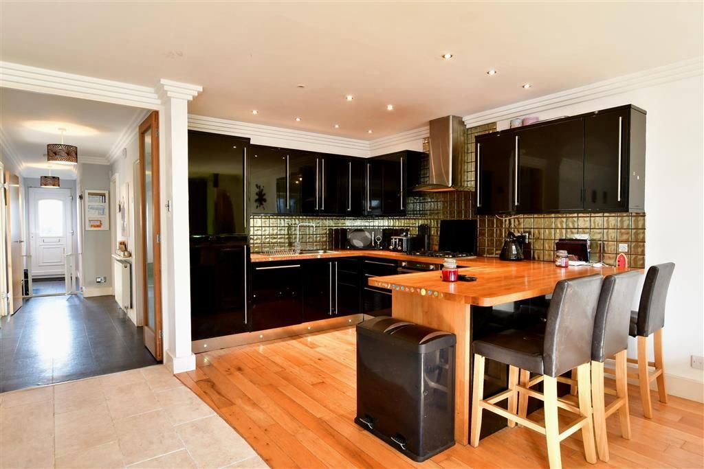 5 bed detached house for sale in The Ridgway, Woodingdean, Brighton, East Sussex BN2, £559,950