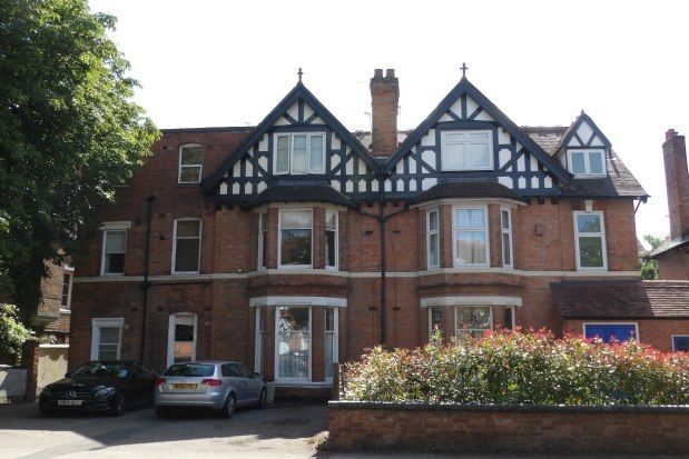 1 bed flat to rent in 22 St. Bernards Road, Solihull B92, £800 pcm