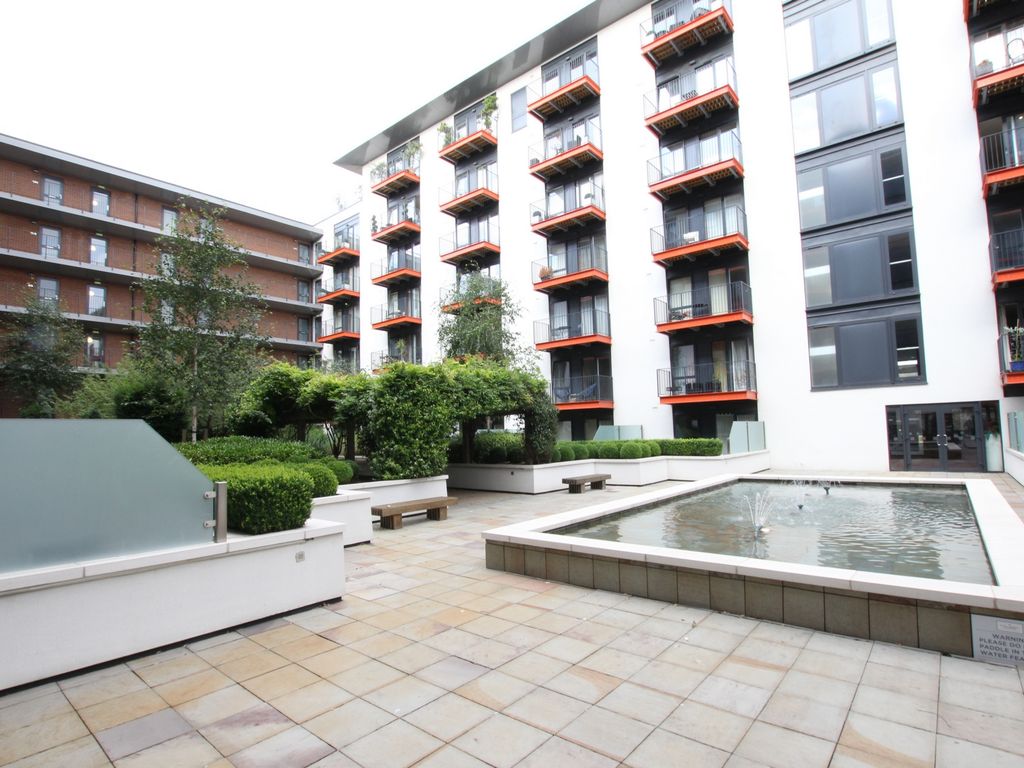 1 bed flat for sale in Warehouse Court, Major Draper Street, Royal Arsenal Riverside SE18, £340,000