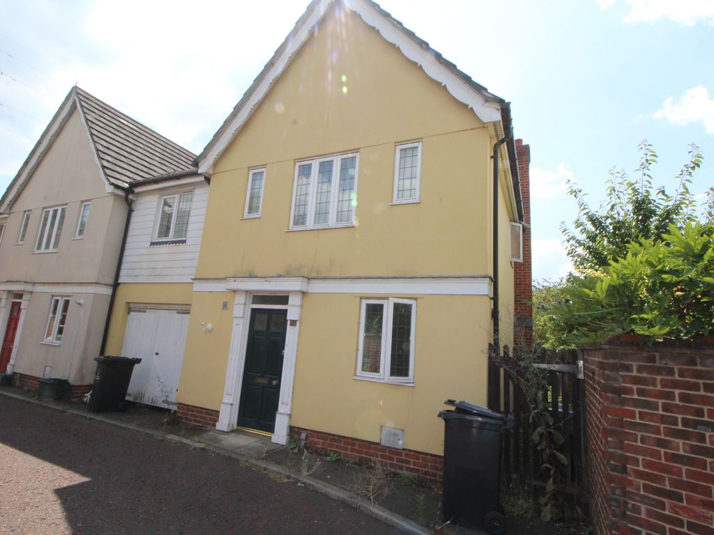 3 bed semi-detached house to rent in Triumph Close, Colchester CO4, £1,300 pcm