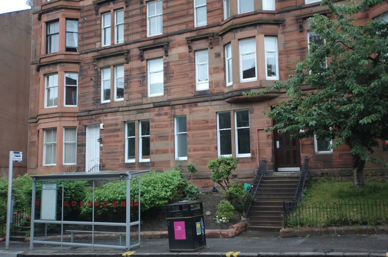 1 bed flat to rent in Clarence Drive, Glasgow G12, £900 pcm