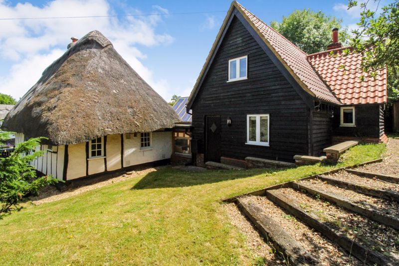 6 bed cottage for sale in Warden Road, Ickwell, Bedfordshire SG18, £930,000