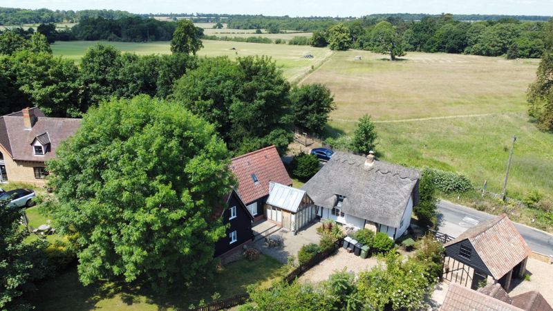 6 bed cottage for sale in Warden Road, Ickwell, Bedfordshire SG18, £930,000
