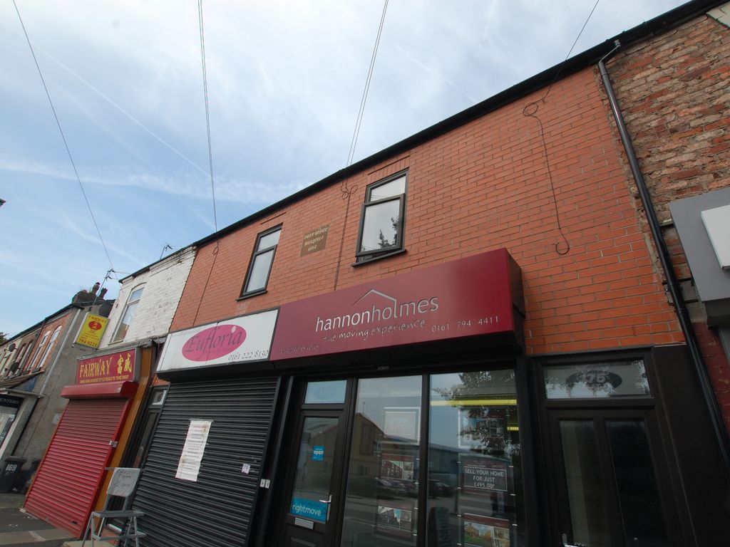 1 bed flat to rent in Moorside Road, Swinton, Manchester M27, £750 pcm