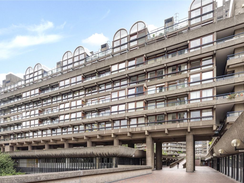 1 bed flat for sale in Barbican, London EC2Y, £560,000