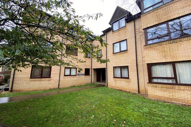 2 bed flat to rent in St. Stephens Place, Cambridge CB3, £1,500 pcm