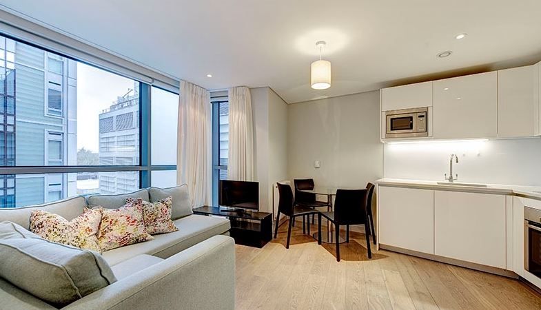 3 bed flat to rent in Merchant Square East, London W2, £5,157 pcm