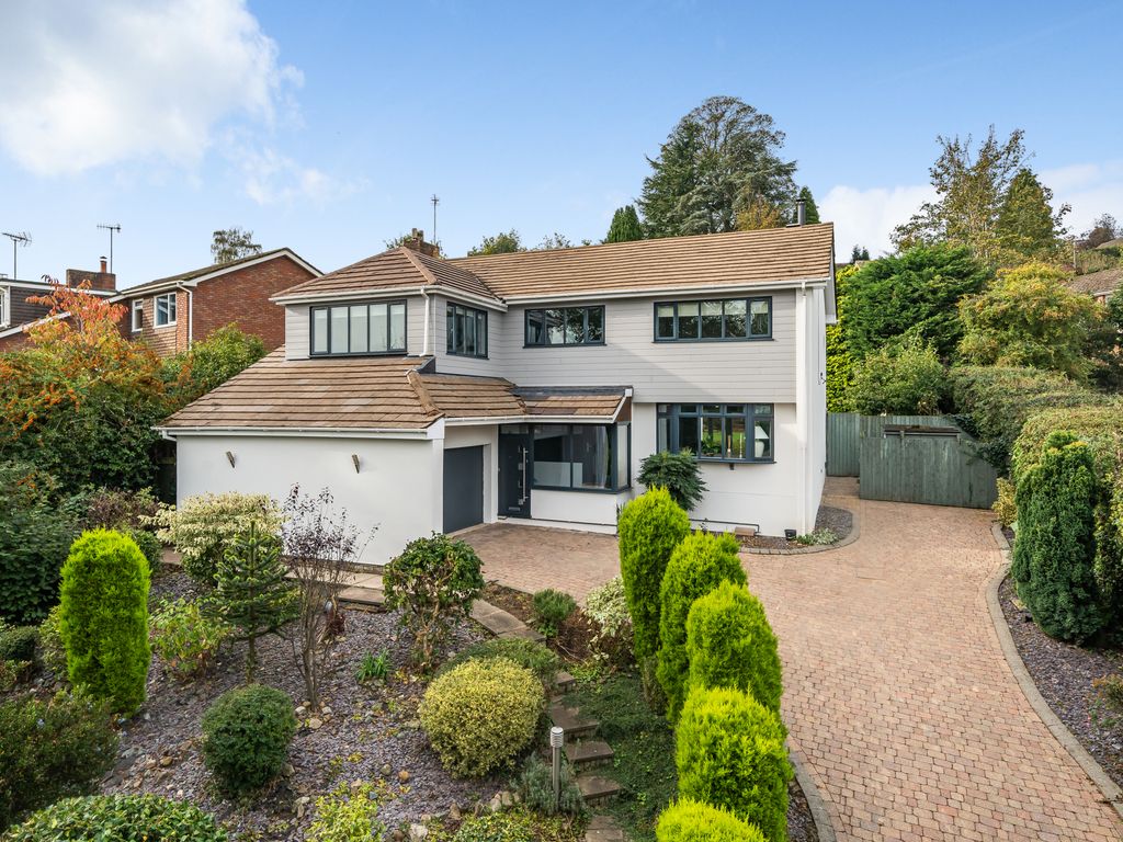 4 bed detached house for sale in Snuff Mill Walk, Bewdley DY12, £750,000