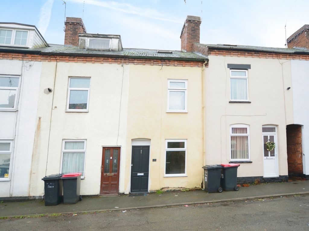 2 bed terraced house to rent in Richmond Road, Atherstone CV9, £725 pcm