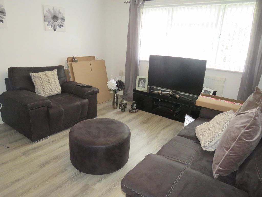 1 bed flat to rent in Deptford Crescent, Bulwell, Nottingham NG6, £675 pcm