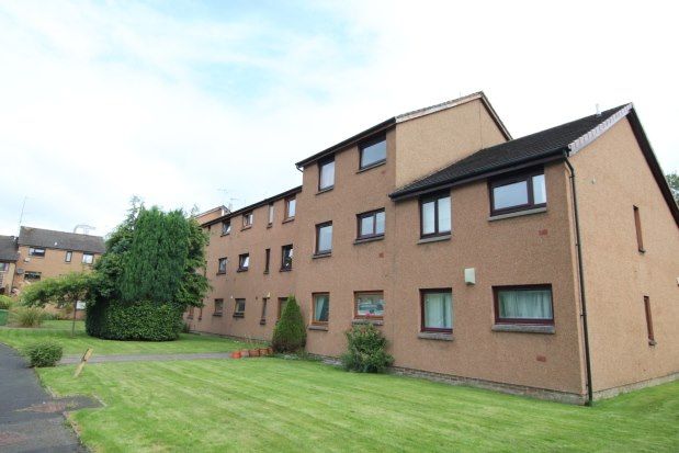 1 bed flat to rent in Fortingall Place, Glasgow G12, £750 pcm