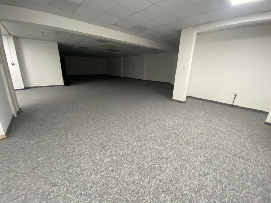 Industrial to let in Unit M Broughton Business Park, North Preston Employment Area, Oliver’S Place, Fulwood, Preston PR2, £20,000 pa