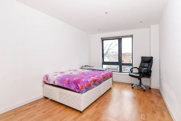 1 bed flat to rent in 1 Bendish Road, London E6, £1,400 pcm