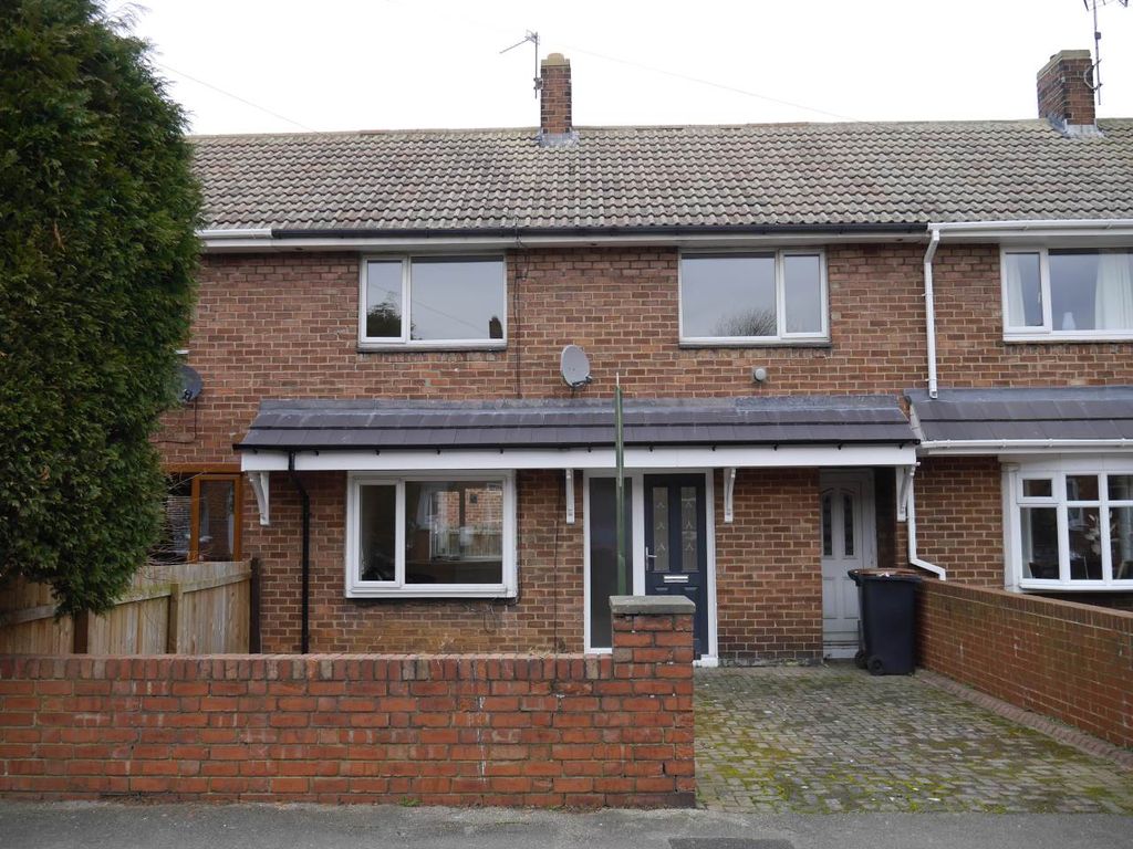 3 bed terraced house to rent in Moorside, Spennymoor, County Durham DL16, £575 pcm