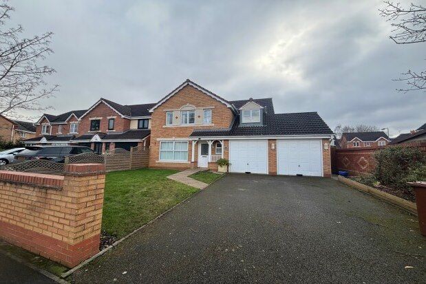 5 bed detached house to rent in Burnthill Lane, Rugeley WS15, £1,500 pcm