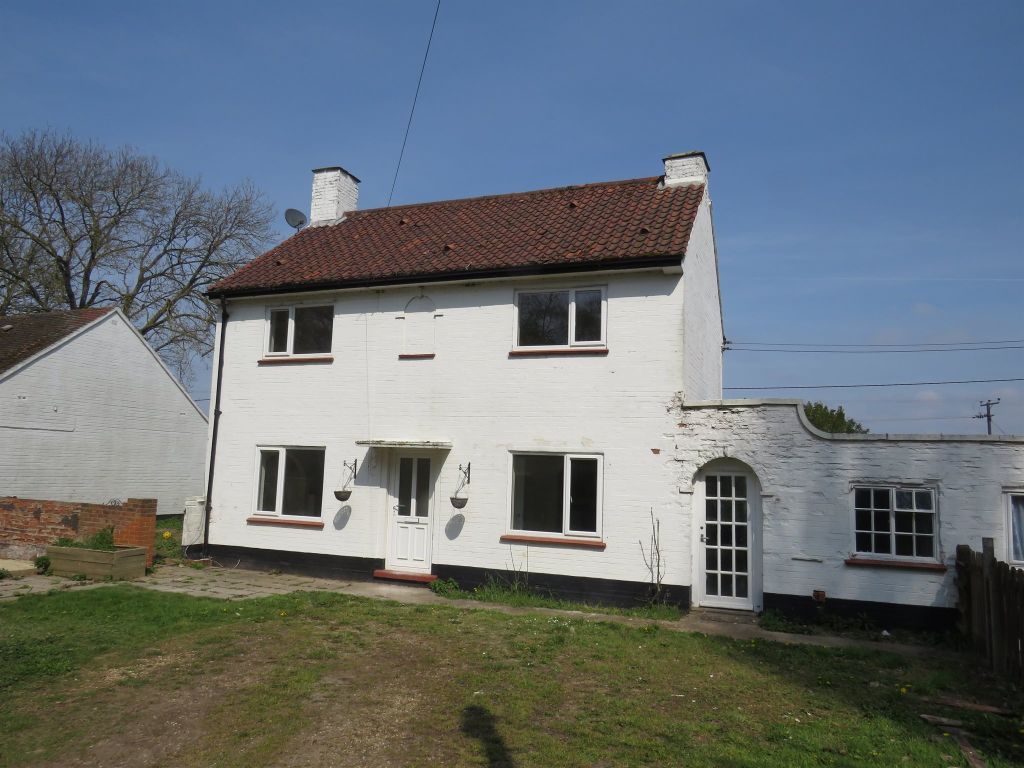 3 bed property to rent in Silt Road, Terrington St. Clement, King
