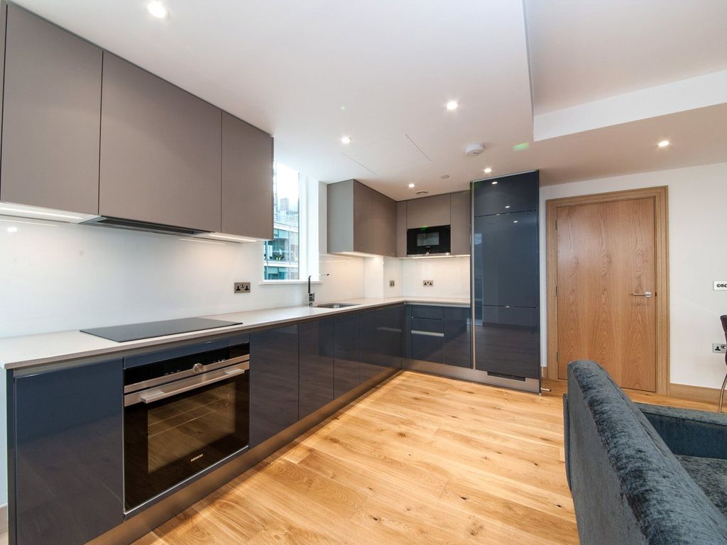 3 bed flat for sale in Paddington Exchange, London W2, £2,000,000