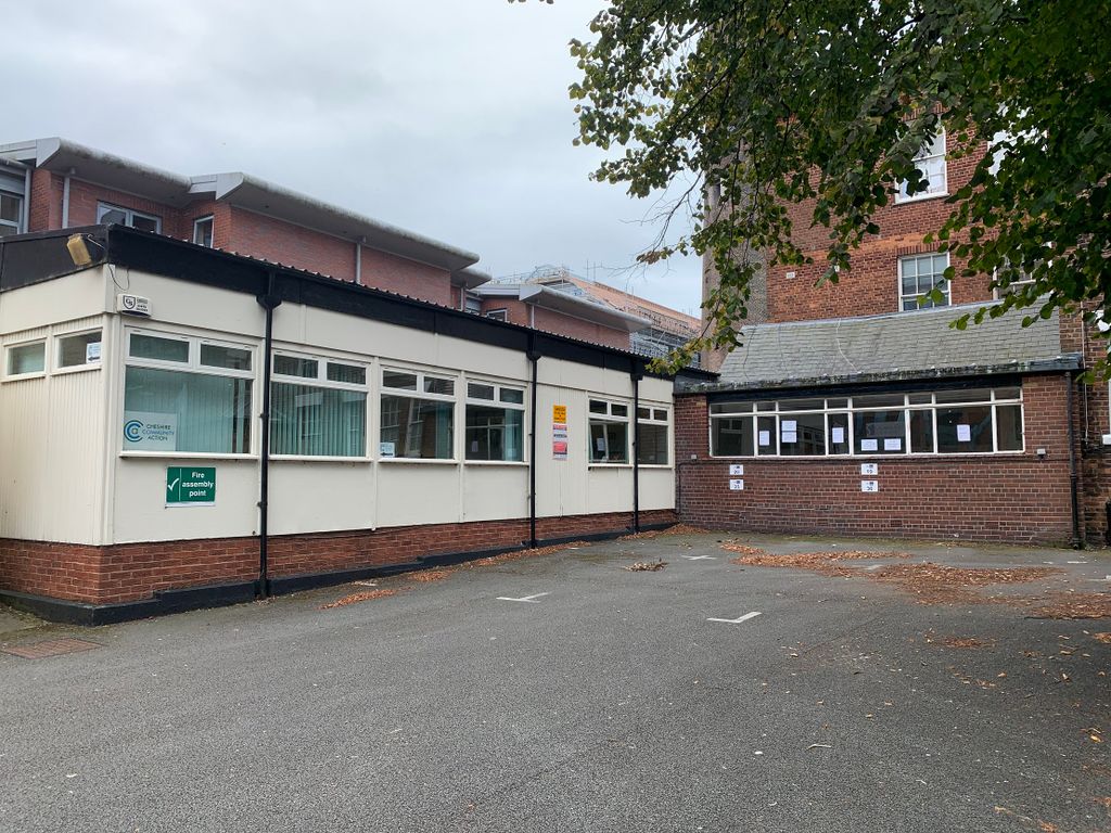 Office to let in Queens Road, Chester CH1, £8,500 pa