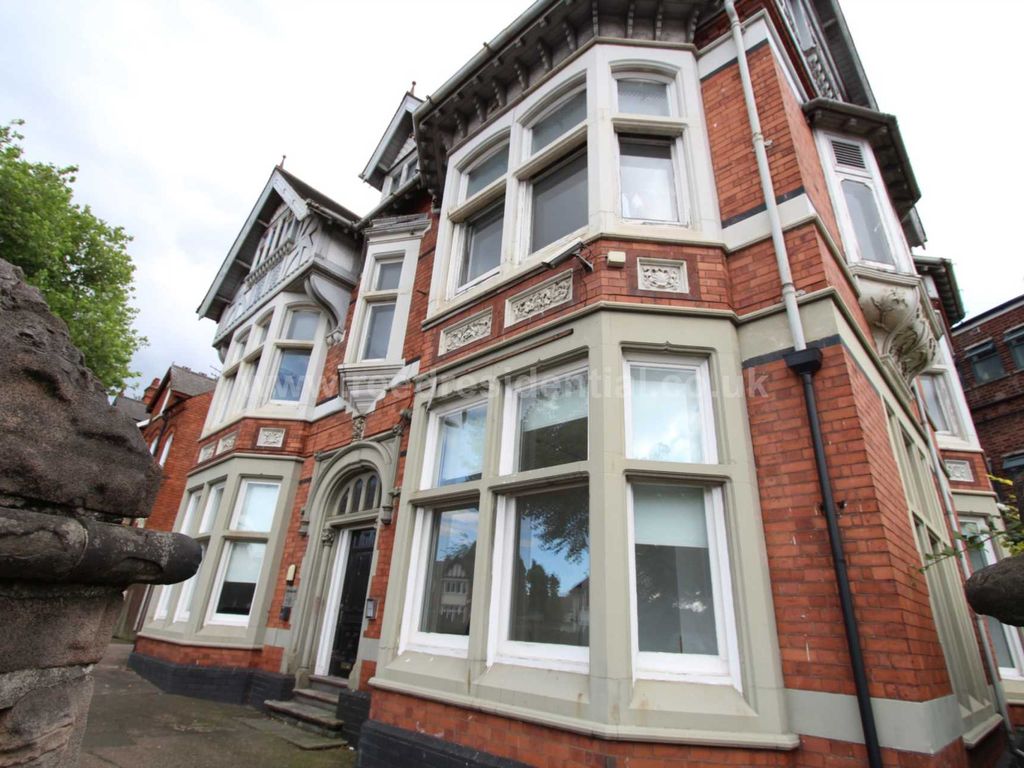 8 bed flat to rent in Derby Road, Nottingham NG7, £563 pcm
