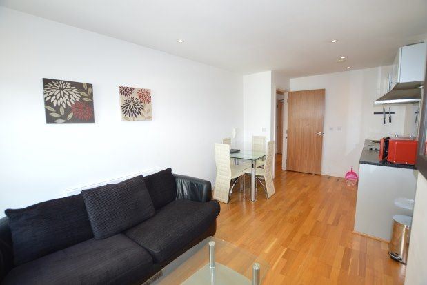 1 bed flat to rent in Gateway East, Leeds LS9, £875 pcm