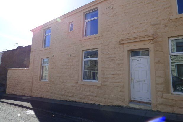1 bed flat to rent in Dowry Street, Accrington BB5, £450 pcm