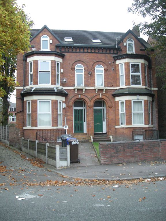 1 bed property to rent in Norman Road, Manchester M14, £575 pcm