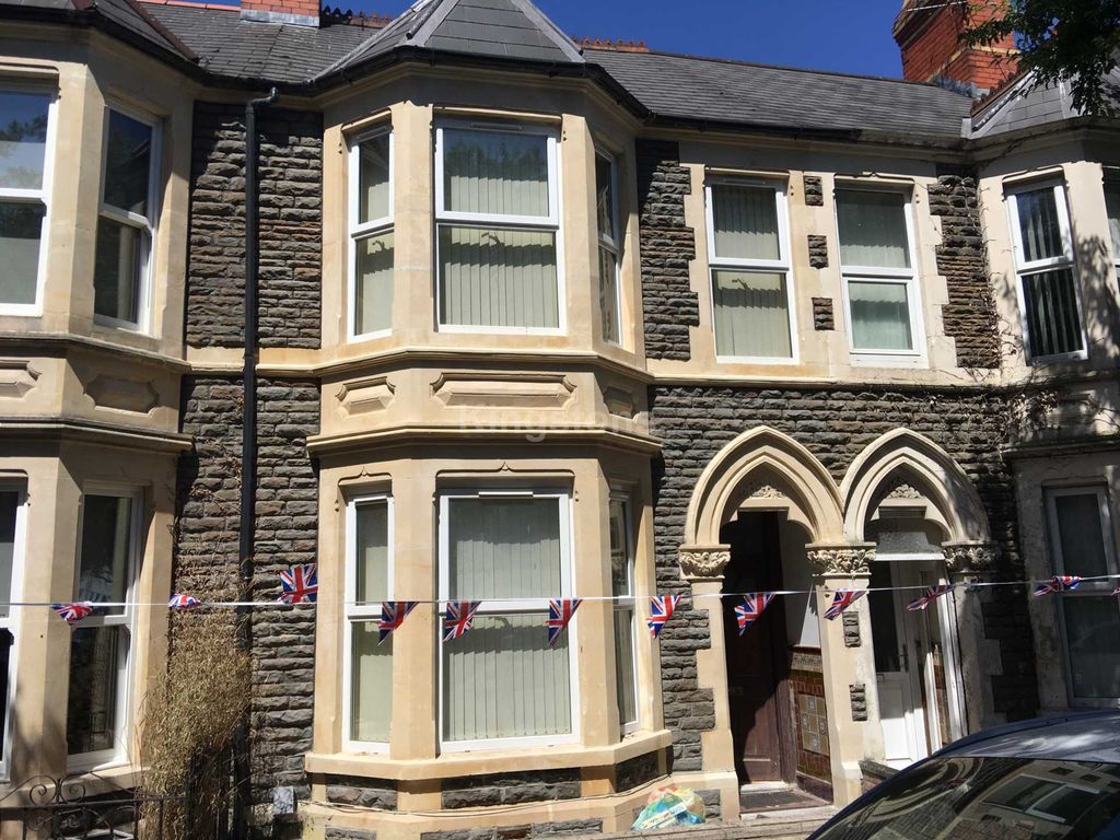 5 bed terraced house to rent in Bangor Street, Roath, Cardiff CF24, £2,150 pcm